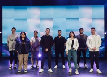 Hillsong en Español se posiciona en Hot Song Chart con su sencillo «Fenomenal»