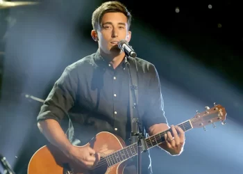 El nominado al Grammy, Phil Wickham presenta su nuevo éxito This Is Our God