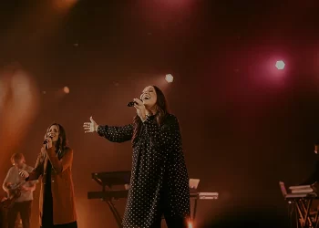 Gateway Worship Español y Christine D’Clario se unen en El Shaddai