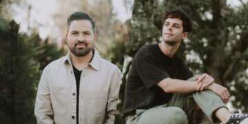 Aquí estamos, la unión musical de Omar Rodríguez y Ale Fdz