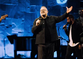 Santo Espíritu, nuevo lanzamiento de Marcos Witt y Ale Fdz