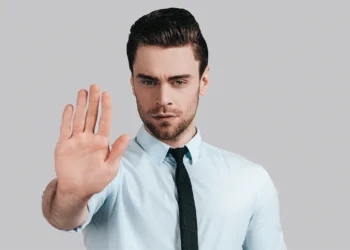 ¿Por qué la sociedad moderna admira a Jesús, pero rechaza a los cristianos?